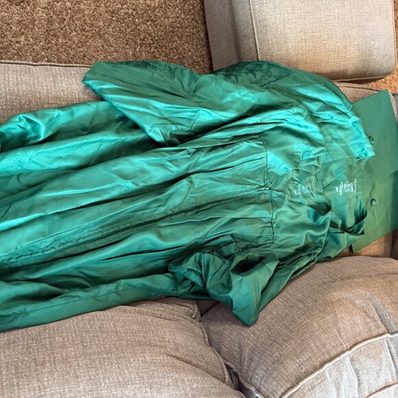 Elements Graduation Robe and Hat - Size 5 Jestons set of 2 Green - Picture 3 of 5